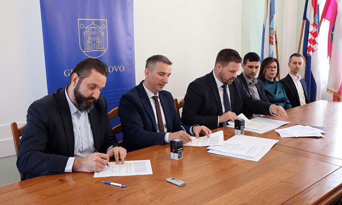 potpisivanje ugovora Đakovo (1)