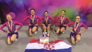 Fotogalerija: Virovitičke mažoretkinje europske prvakinje 3 36736058 1830969753609093 96792538328858624 n Custom