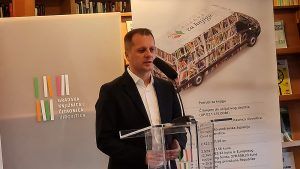 “POTRUBI ZA KNJIGU”: Bibliokombijem i radionicama žele razviti čitalačku kompetenciju i knjigu učiniti dostupnijom svima 5 20211210 101444