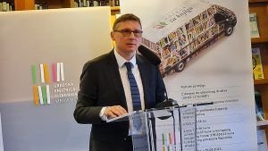 “POTRUBI ZA KNJIGU”: Bibliokombijem i radionicama žele razviti čitalačku kompetenciju i knjigu učiniti dostupnijom svima 6 20211210 101736