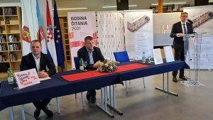 “POTRUBI ZA KNJIGU”: Bibliokombijem i radionicama žele razviti čitalačku kompetenciju i knjigu učiniti dostupnijom svima 7 20211210 101753