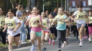 FOTOGALERIJA Ulična utrka “Virovitica 1234 – Doživjeti stotu”: Oko 800 trkača preplavilo centar Virovitice 24 MG 3276 Custom