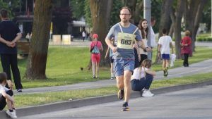 FOTOGALERIJA Ulična utrka “Virovitica 1234 – Doživjeti stotu”: Oko 800 trkača preplavilo centar Virovitice 36 MG 3506 Custom