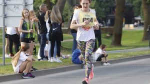 FOTOGALERIJA Ulična utrka “Virovitica 1234 – Doživjeti stotu”: Oko 800 trkača preplavilo centar Virovitice 38 MG 3513 Custom