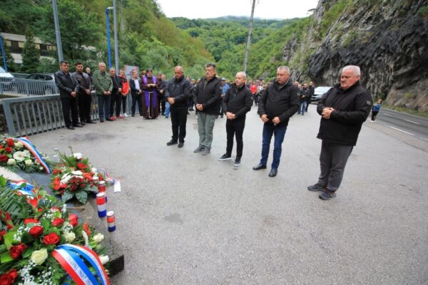 Obilježena 29. obljetnica oslobođenja grada Jajca u sklopu operacije Maestral u kojoj su veliki obol i žrtvu dali i pripadnici 81. gardijske bojne “Kumovi” 8 IMG 0041 1200x800