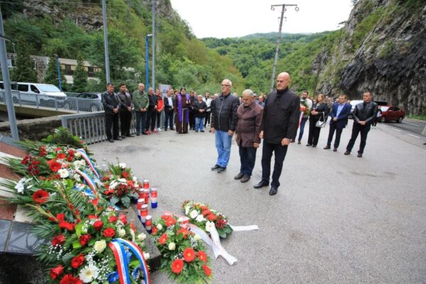 Obilježena 29. obljetnica oslobođenja grada Jajca u sklopu operacije Maestral u kojoj su veliki obol i žrtvu dali i pripadnici 81. gardijske bojne “Kumovi” 13 IMG 0049 1200x800