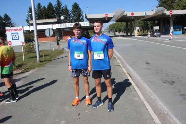 Ante Blažević, Gabrijela Knežević, Oliver Orešić i Dubravka Mesec pobjednici su 32. Međugraničnog polumaratona Virovitica – Barcs 7 IMG 4515 Custom