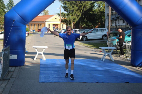 Ante Blažević, Gabrijela Knežević, Oliver Orešić i Dubravka Mesec pobjednici su 32. Međugraničnog polumaratona Virovitica – Barcs 16 IMG 4630 Custom