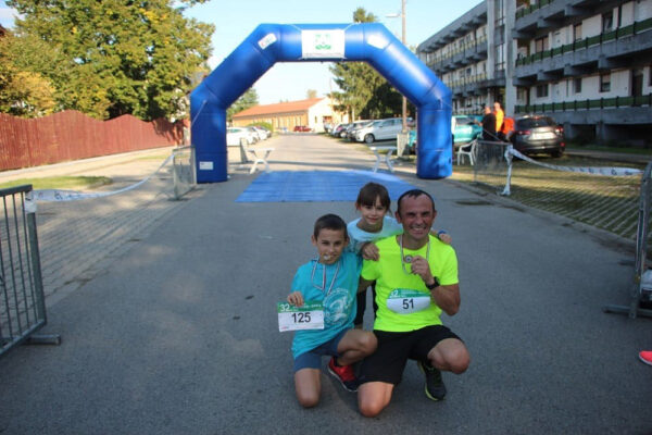 Ante Blažević, Gabrijela Knežević, Oliver Orešić i Dubravka Mesec pobjednici su 32. Međugraničnog polumaratona Virovitica – Barcs 17 IMG 4647 Custom