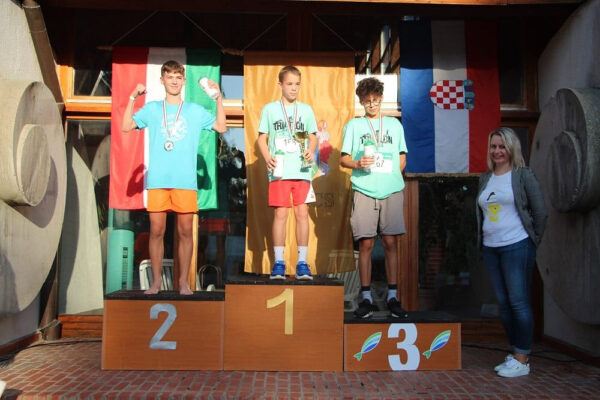 Ante Blažević, Gabrijela Knežević, Oliver Orešić i Dubravka Mesec pobjednici su 32. Međugraničnog polumaratona Virovitica – Barcs 24 IMG 4678 Custom