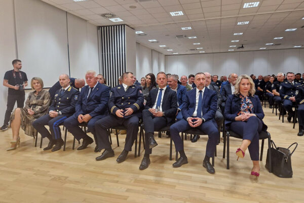 Održana svečana akademija povodom Dana policije: Ovaj dan slavimo hrabrost, odanost i posvećenost policijskih službenika u izvršavanju njihove odgovorne zadaće zaštite građana i zakona naše zemlje 22 viber slika 2024 09 24 12 18 42 909