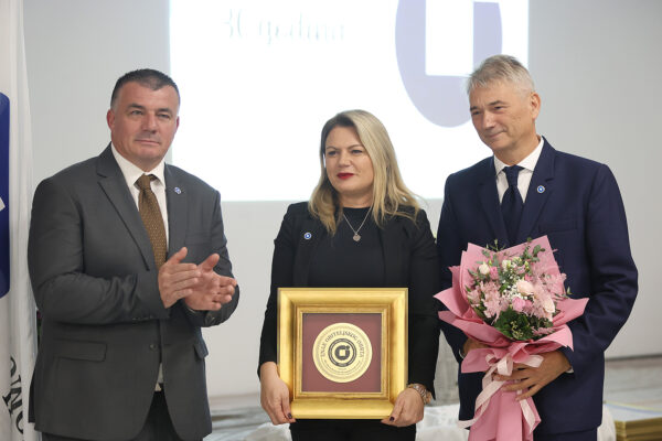 Područna obrtnička komora VPŽ proslavila 30 godina: Broj obrtnika na području županije porastao za 40 posto u odnosu na 2017. g. 53 HOK VPZ 30 godina 464