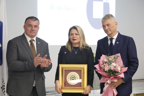 Područna obrtnička komora VPŽ proslavila 30 godina: Broj obrtnika na području županije porastao za 40 posto u odnosu na 2017. g. 54 HOK VPZ 30 godina 469