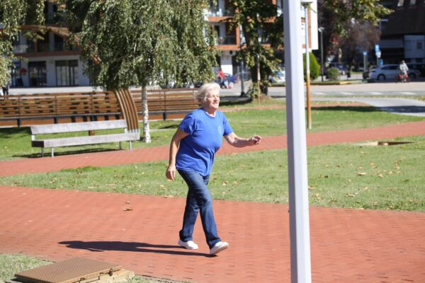 Umirovljenici s područja VPŽ pjesmom i natjecanjem u starim sportskim igrama u Virovitici proslavili Međunarodni dan starijih osoba 42 IMG 0674 1500x1000
