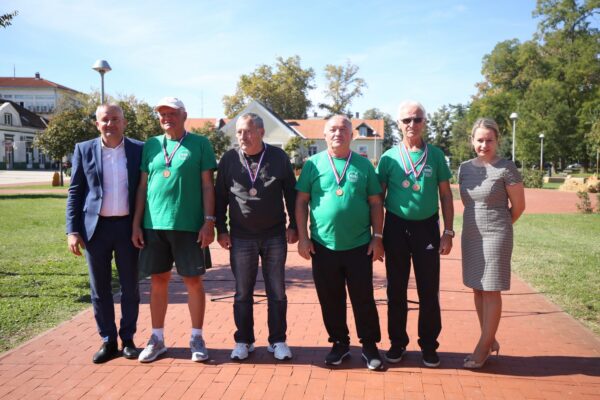 Umirovljenici s područja VPŽ pjesmom i natjecanjem u starim sportskim igrama u Virovitici proslavili Međunarodni dan starijih osoba 50 IMG 0723 1500x1000