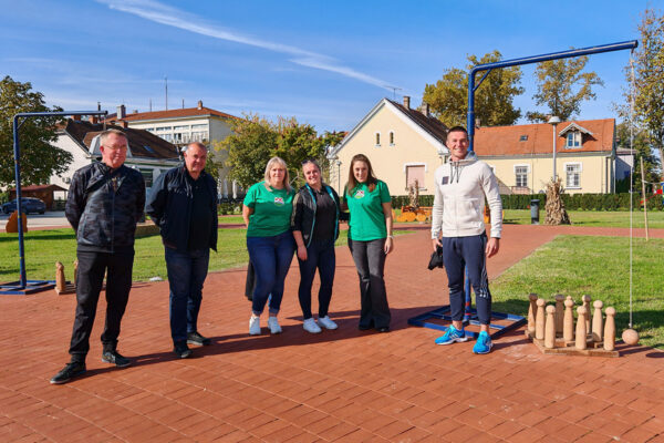 Umirovljenici s područja VPŽ pjesmom i natjecanjem u starim sportskim igrama u Virovitici proslavili Međunarodni dan starijih osoba 1 IMG 20241001 100318