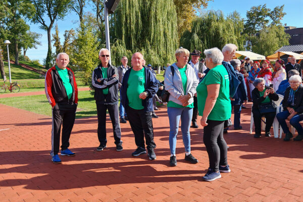 Umirovljenici s područja VPŽ pjesmom i natjecanjem u starim sportskim igrama u Virovitici proslavili Međunarodni dan starijih osoba 2 IMG 20241001 100511