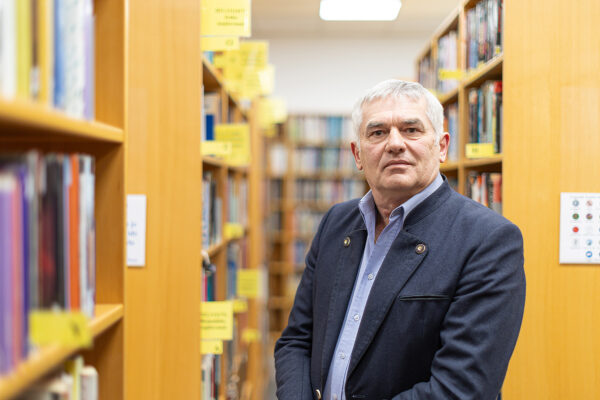 Njihov je stih životan, njihova je poezija iskrena: Povodom Međunarodnog dana starijih osoba održana poetsko glazbena večer – “Vatromet stihova” 10 pisci vpz umirovljenici 10
