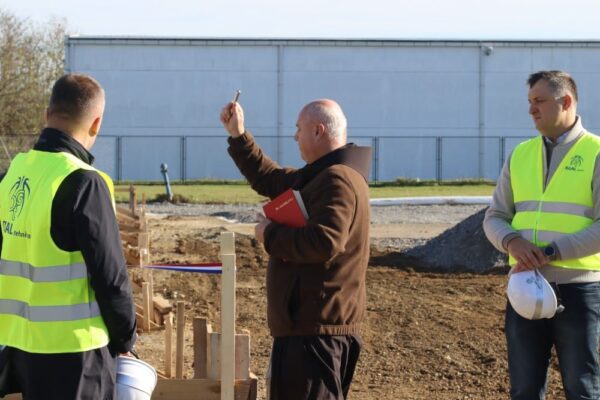 Investicija u budućnost solarne energije: Počeli radovi na novoj proizvodno-skladišnoj hali virovitičke tvrtke Degal tehnika 12 Foto 9999