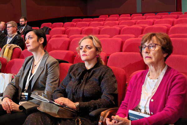Otvoren znanstveno-stručni skup “Virovitica 1234. – 2024.: Crkva, kultura, društvo, baština” koji otkriva dosad nepoznate činjenice iz virovitičke povijesti 5 IMG 20241121 090647