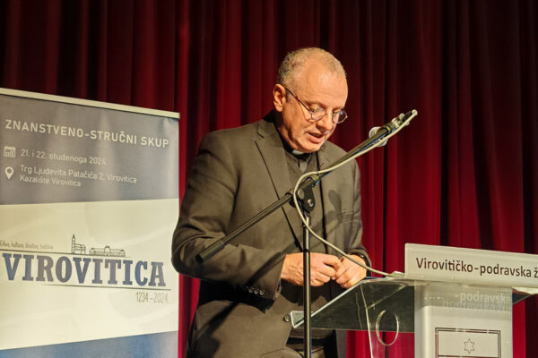 Otvoren znanstveno-stručni skup “Virovitica 1234. – 2024.: Crkva, kultura, društvo, baština” koji otkriva dosad nepoznate činjenice iz virovitičke povijesti 13 IMG 20241121 091605