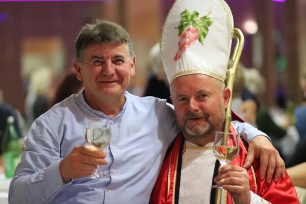 Martinje u Virovitici: Udruga “Sveti Vinko” proslavila krštenje mošta uz pjesmu, veselje i vrhunsku kapljicu 49 IMG 6272