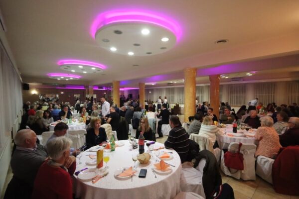 Martinje u Virovitici: Udruga “Sveti Vinko” proslavila krštenje mošta uz pjesmu, veselje i vrhunsku kapljicu 54 IMG 6305