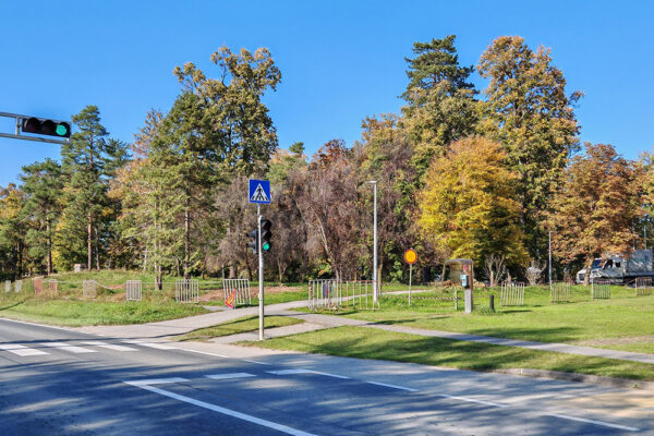 Rekonstrukcija parka u Koriji