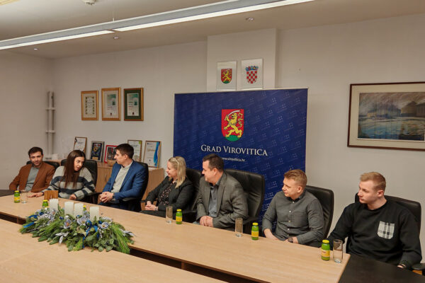 Grad Virovitica ponosan na svoje kazalište: U samo tjedan dana dobili dvije nagrade 5 IMG 20241203 113805