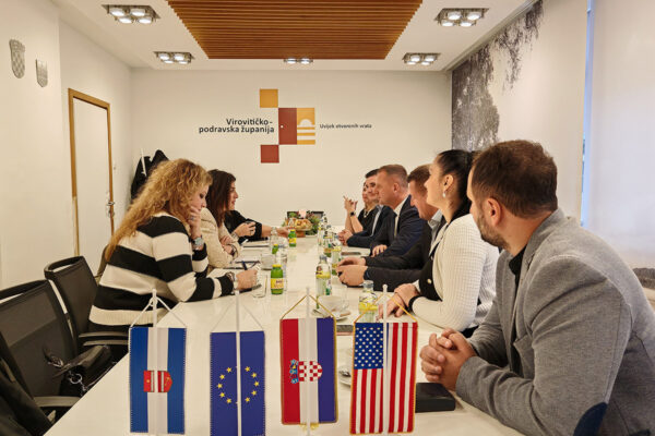 Veleposlanica SAD-a Nathalie Rayes u nastupnom posjetu Virovitičko-podravskoj županiji 2 IMG 20241205 102755