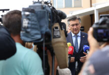 Vlada RH: Predstavljen paket demografskih mjera “težak” 685 milijuna eura, 200 posto veći nego za ovu godinu – udvostručuje se naknada za rođenje djeteta, raste broj dana očinskog dopusta