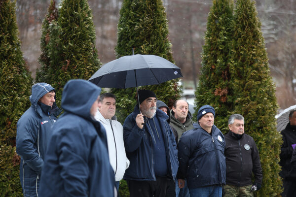 Komemoracijom u Brusniku odali počast dvanaestorici poginulih hrvatskih branitelja, pripadnika slavne virovitičke 127. brigade 6 brusnik 27 1