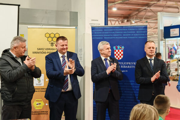 Viroexpo 2025: Klinceze i klinci iz virovitičkih „Brlića“ na „Mednom doručku“ kušali prvoklasan med naših pčelara 12 IMG 20250214 084041 edit 245446323299701