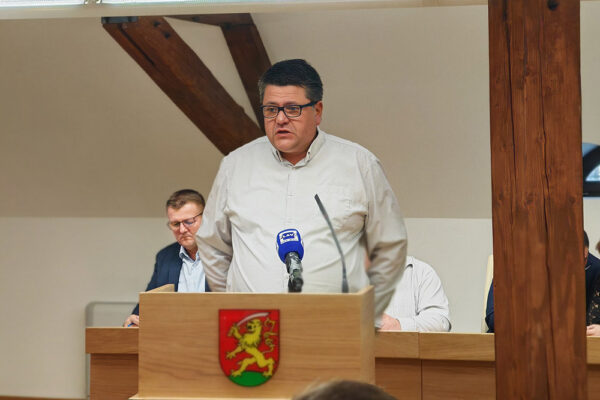 Infrastrukturni projekti, poduzetničke zone i socijalne naknade glavne teme sjednice Gradskog vijeća 12 IMG 20250224 164043