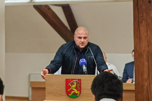 Infrastrukturni projekti, poduzetničke zone i socijalne naknade glavne teme sjednice Gradskog vijeća 13 IMG 20250224 164325