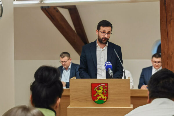 Infrastrukturni projekti, poduzetničke zone i socijalne naknade glavne teme sjednice Gradskog vijeća 14 IMG 20250224 164535 1