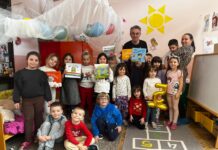 Poznati meteorolog Zoran Vakula posjetio skupinu Kockice u virovitičkom Dječjem vrtiću
