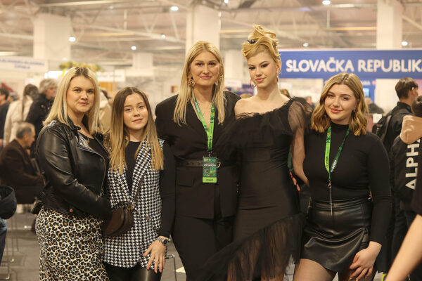 Viroexpo 2025: Donna Dalia Rajnović i Jakov Kosanović pobjednici natjecanja u izradi večernjih svečanih i modernih frizura 12 frizure dva 120