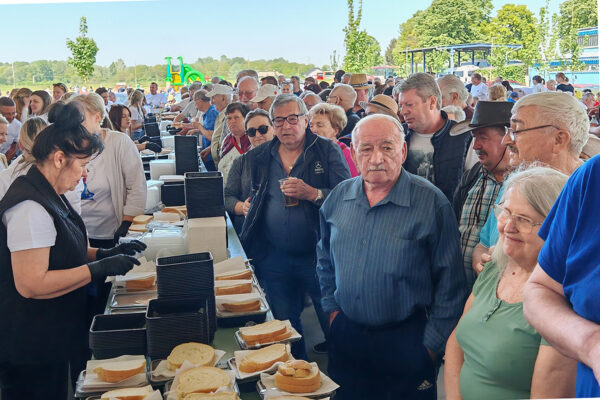 Virovitica proslavila Praznik rada uz neizostavni grah, glazbu, biciklijadu i sportske igre 30 494203833 1088955916597756 8767946010730009864 n