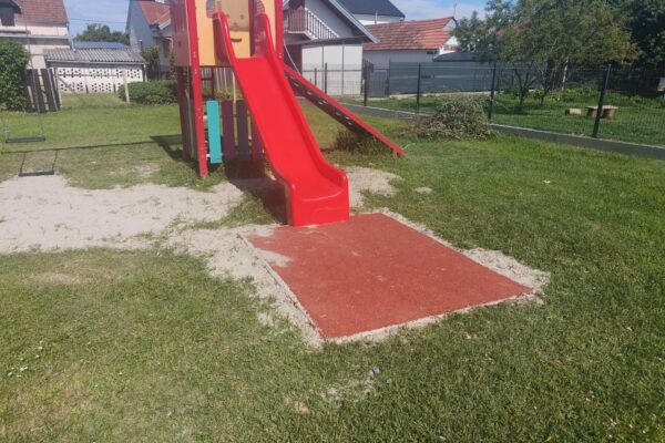 Uskoro uređenje dječjeg igrališta u Derežićevoj ulici – nova antitraumatska podloga na još 16 lokacija 2 8c32b4da 6dc2 44e7