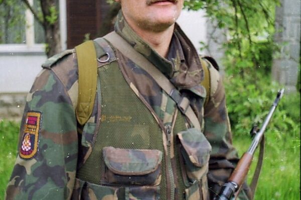 U Okučanima obilježena 30. obljetnica VRO Bljesak u kojoj je vrlo značajnu ulogu imala i virovitička 81. gardijska bojna HV “Kumovi” 23 Foto 10