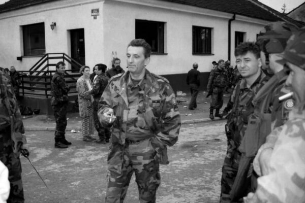 U Okučanima obilježena 30. obljetnica VRO Bljesak u kojoj je vrlo značajnu ulogu imala i virovitička 81. gardijska bojna HV “Kumovi” 15 Foto 18