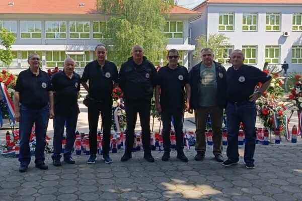 U Okučanima obilježena 30. obljetnica VRO Bljesak u kojoj je vrlo značajnu ulogu imala i virovitička 81. gardijska bojna HV “Kumovi” 2 Foto 5