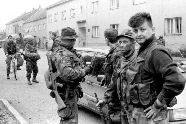 U Okučanima obilježena 30. obljetnica VRO Bljesak u kojoj je vrlo značajnu ulogu imala i virovitička 81. gardijska bojna HV “Kumovi” 37 Foto 8