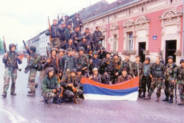 U Okučanima obilježena 30. obljetnica VRO Bljesak u kojoj je vrlo značajnu ulogu imala i virovitička 81. gardijska bojna HV “Kumovi” 29 IMG 8