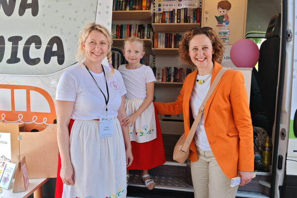Najveći susret bibliobusa u povijesti Hrvatske: Virovitica domaćin 17. Konferencije o pokretnim knjižnicama i 11. Festivala bibliobusa 11 504237086 1114556147371066 490372717457108561 n