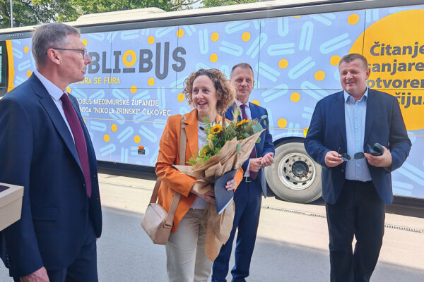 Najveći susret bibliobusa u povijesti Hrvatske: Virovitica domaćin 17. Konferencije o pokretnim knjižnicama i 11. Festivala bibliobusa 33 504341742 1114556467371034 8155312333442027546 n