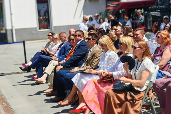 Najveći susret bibliobusa u povijesti Hrvatske: Virovitica domaćin 17. Konferencije o pokretnim knjižnicama i 11. Festivala bibliobusa 17 504673413 1114557714037576 6644816087077142883 n