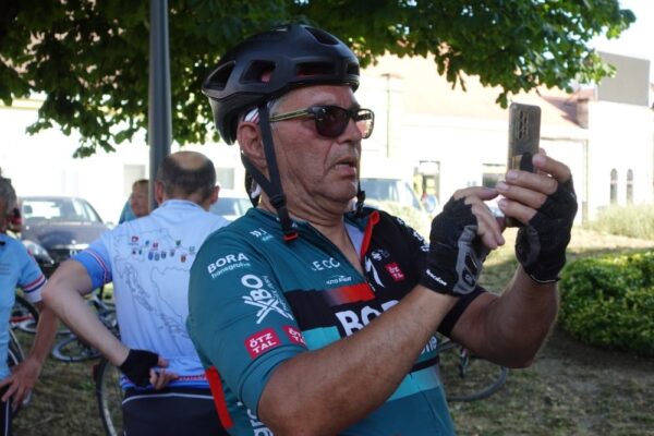 Biciklom će prijeći 500 kilometara u tri dana: 21. karavana “Put prijateljstva” prošla kroz Viroviticu na putu od Vukovara do Ljubljane 20 DSC05831 Custom