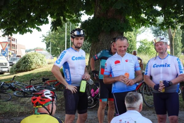 Biciklom će prijeći 500 kilometara u tri dana: 21. karavana “Put prijateljstva” prošla kroz Viroviticu na putu od Vukovara do Ljubljane 10 DSC05865 Custom